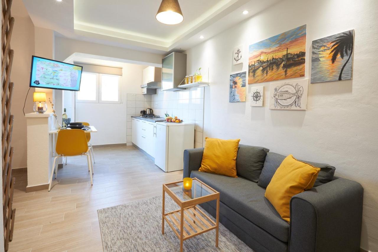 Apartment Yellow Poreč Exterior foto
